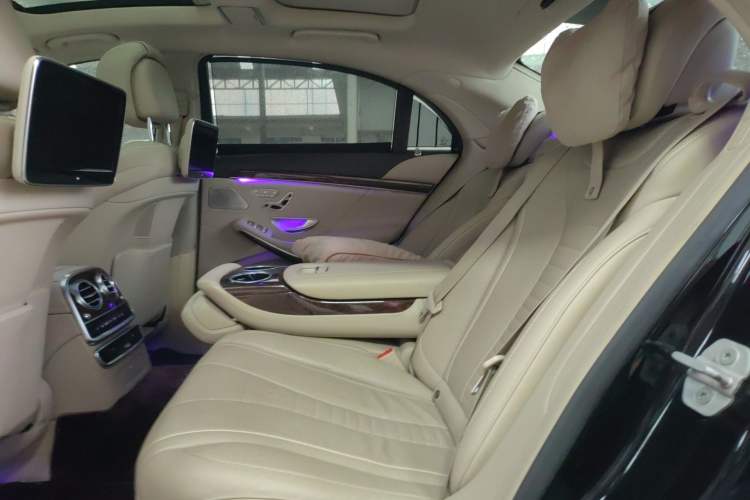 Used Mercedes-Benz S-Class 2014 S 500 L 4MATIC Left Rear Seat