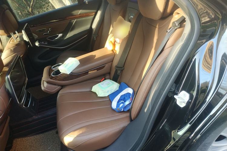 Used Mercedes-Benz S-Class 2014 S 320 L Luxury Model Left Rear Seat
