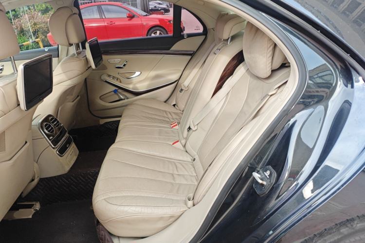 Used Mercedes-Benz S-Class 2014 S 400 L Prestige Edition Left Rear Seat