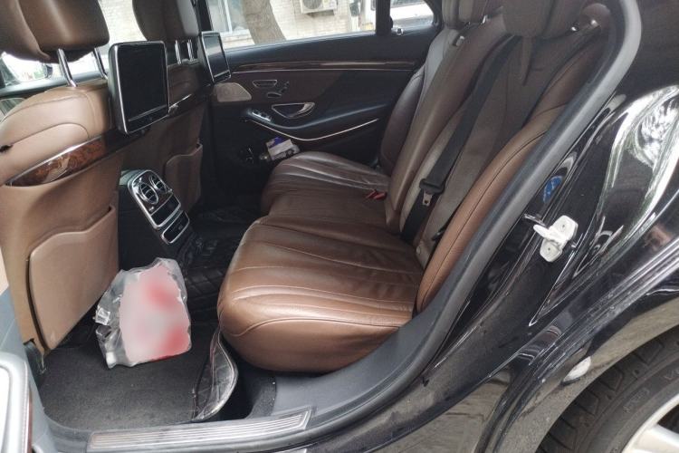 Used Mercedes-Benz S-Class 2014 S 320 L Luxury Model Left Rear Seat