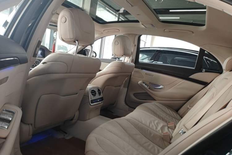 Used Mercedes-Benz S-Class 2014 S 320 L Business Model Left Rear Seat