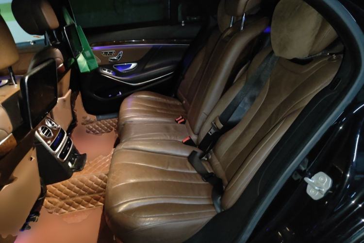 Used Mercedes-Benz S-Class 2014 S 320 L Luxury Model Left Rear Seat
