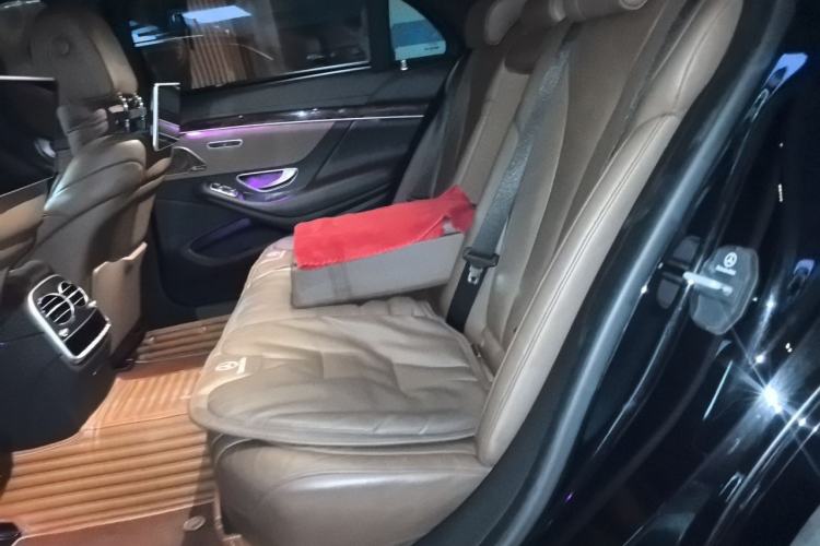Used Mercedes-Benz S-Class 2014 S 320 L Business Model Left Rear Seat