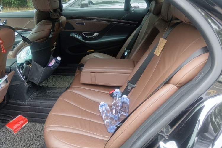 Used Mercedes-Benz S-Class 2014 S 320 L Business Model Left Rear Seat