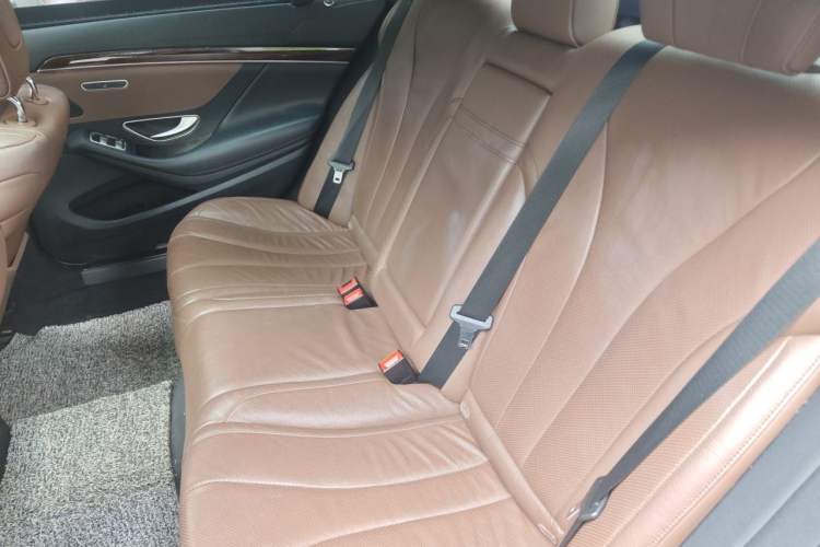 Used Mercedes-Benz S-Class 2014 S 320 L Business Model Left Rear Seat