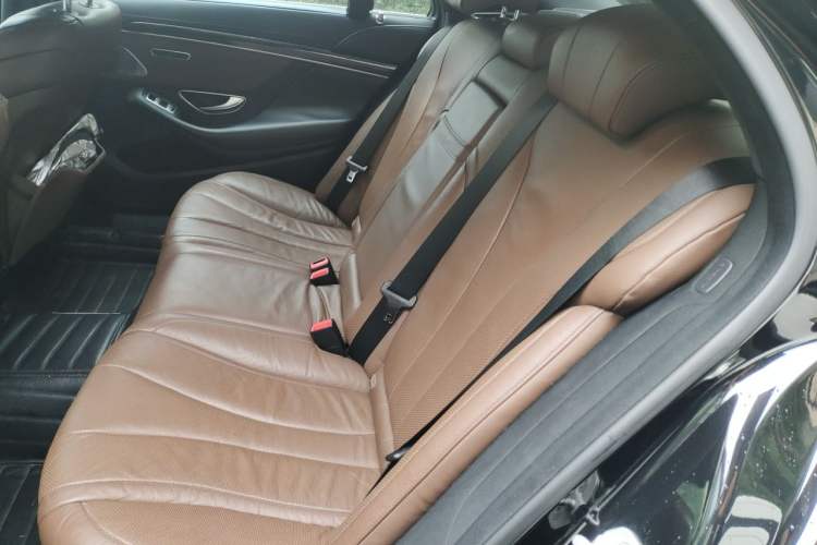 Used Mercedes-Benz S-Class 2014 S 320 L Business Model Left Rear Seat