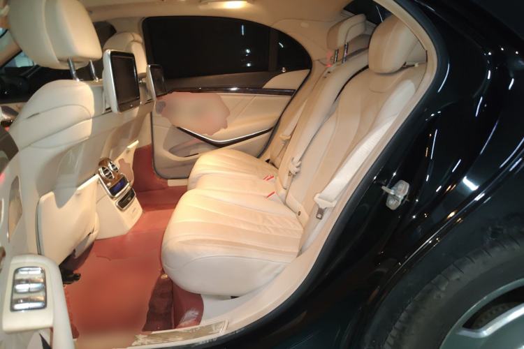 Used Mercedes-Benz S-Class 2014 S 400 L Prestige Edition Left Rear Seat