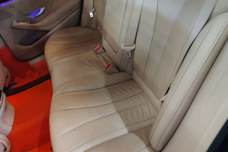 Used Mercedes-Benz S-Class 2014 S 320 L Business Model Left Rear Seat