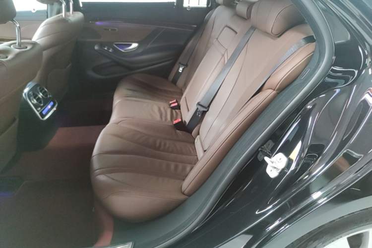 Used Mercedes-Benz S-Class 2014 S 320 L Business Model Left Rear Seat