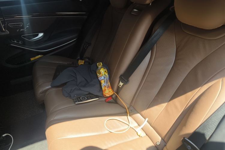 Used Mercedes-Benz S-Class 2014 S 400 L HYBRID Left Rear Seat