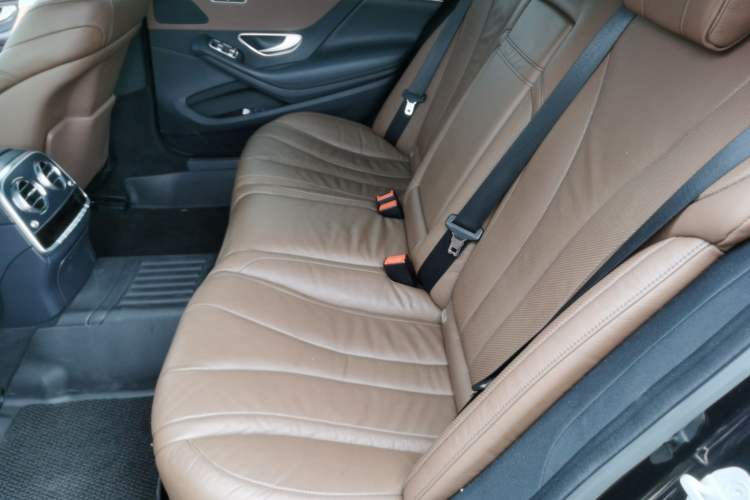 Used Mercedes-Benz S-Class 2014 S 320 L Business Model Left Rear Seat