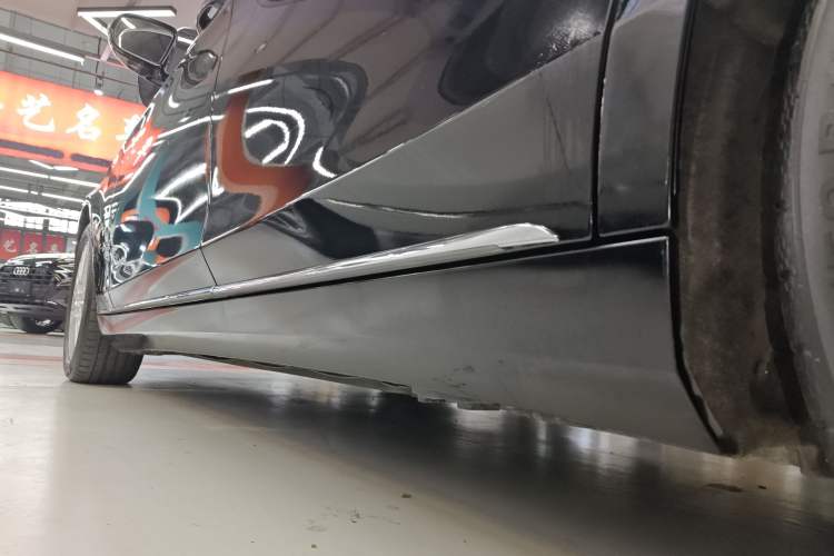 Used Mercedes-Benz S-Class 2014 S 320 L Business Model Left Side Sill