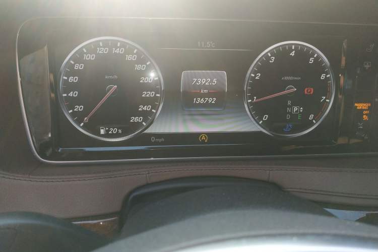 Used Mercedes-Benz S-Class 2014 S 320 L Luxury Model Odometer Close Up