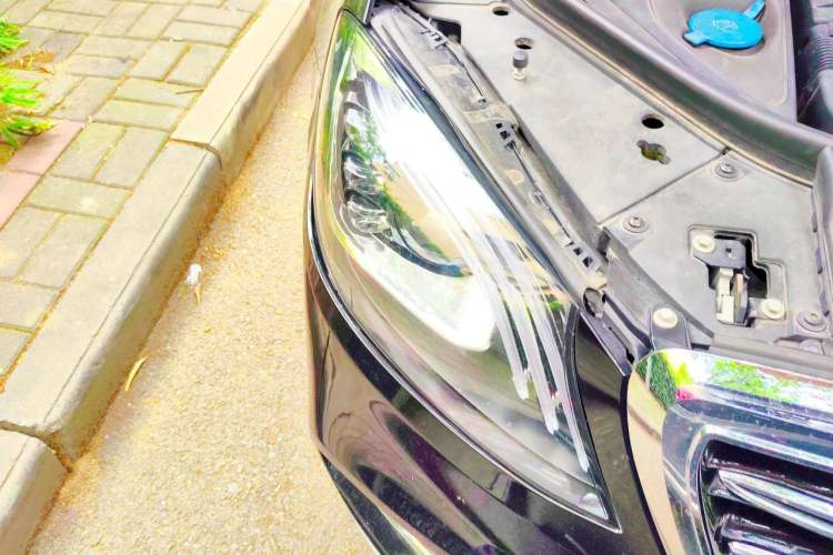 Used Mercedes-Benz S-Class 2014 S 400 L HYBRID Right Front Headlight