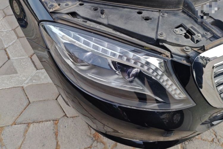 Used Mercedes-Benz S-Class 2014 S 320 L Business Model Right Front Headlight