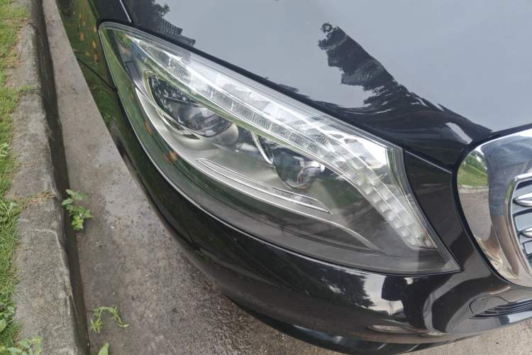 Used Mercedes-Benz S-Class 2014 S 320 L Business Model Right Front Headlight