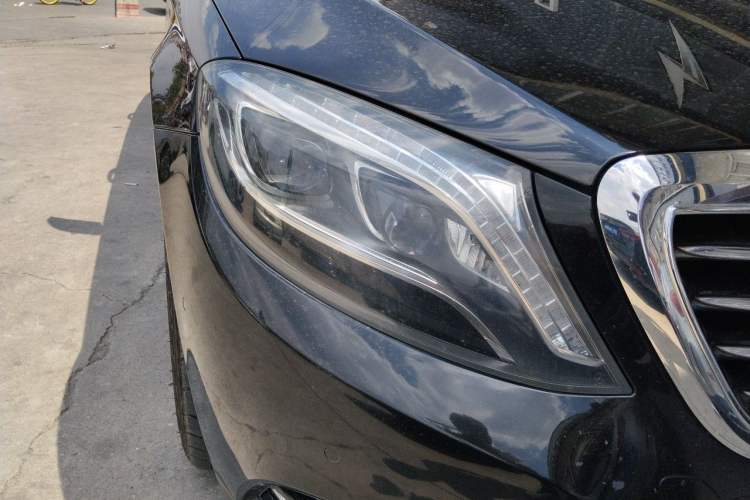 Used Mercedes-Benz S-Class 2014 S 500 L Right Front Headlight