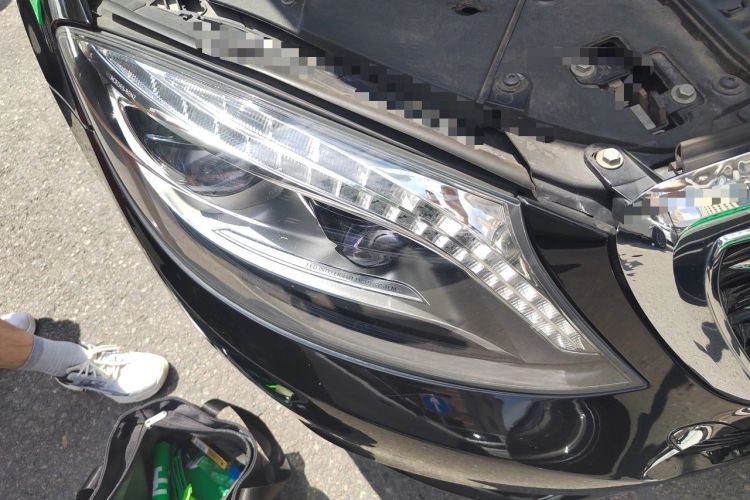Used Mercedes-Benz S-Class 2014 S 320 L Luxury Model Right Front Headlight