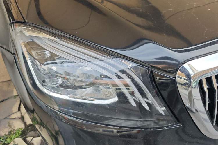 Used Mercedes-Benz S-Class 2014 S 320 L Business Model Right Front Headlight