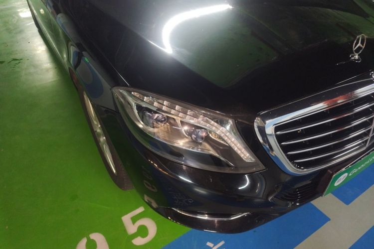 Used Mercedes-Benz S-Class 2014 S 320 L Business Model Right Front Headlight