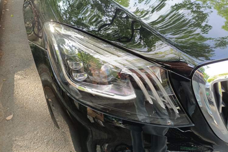 Used Mercedes-Benz S-Class 2014 S 320 L Business Model Right Front Headlight