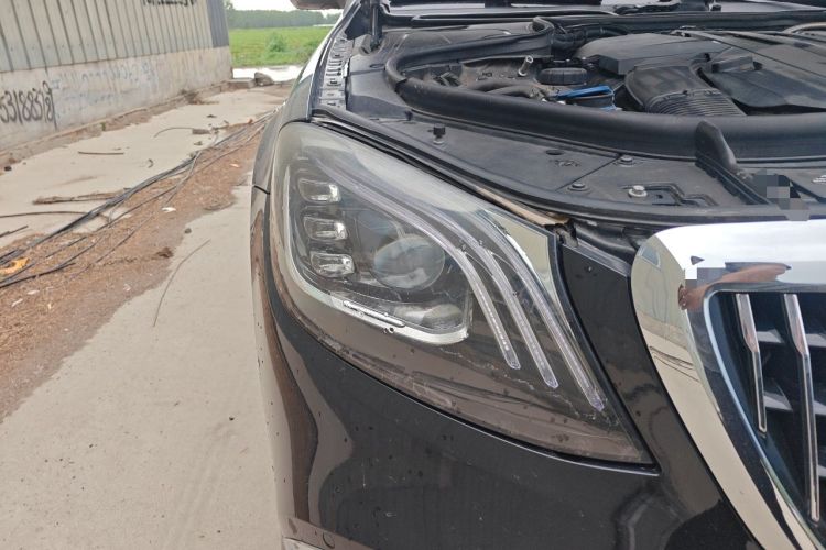 Used Mercedes-Benz S-Class 2014 S 320 L Business Model Right Front Headlight
