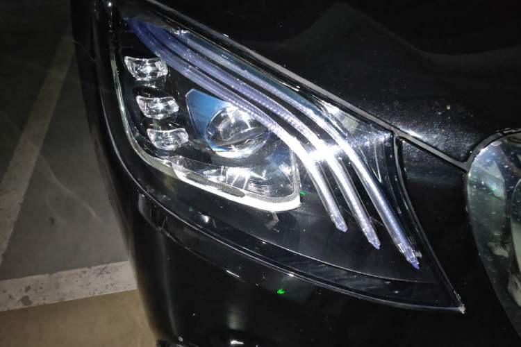 Used Mercedes-Benz S-Class 2014 S 320 L Business Model Right Front Headlight