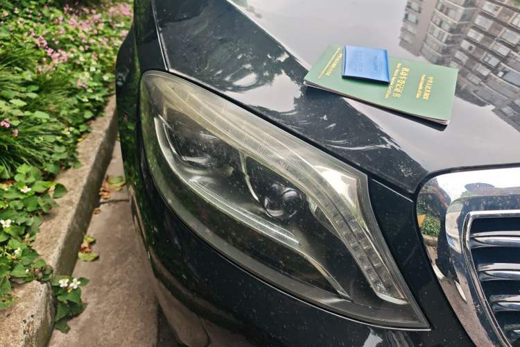Used Mercedes-Benz S-Class 2014 S 320 L Business Model Right Front Headlight