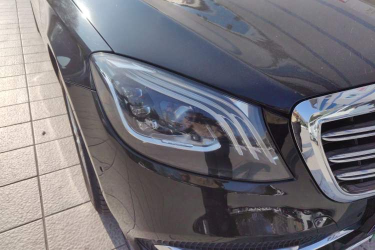 Used Mercedes-Benz S-Class 2014 S 320 L Business Model Right Front Headlight