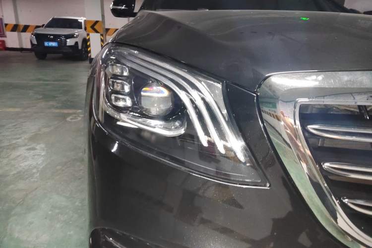 Used Mercedes-Benz S-Class 2014 S 320 L Luxury Model Right Front Headlight