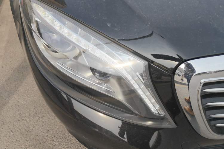 Used Mercedes-Benz S-Class 2014 S 320 L Business Model Right Front Headlight