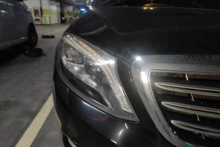 Used Mercedes-Benz S-Class 2014 S 320 L Luxury Model Right Front Headlight