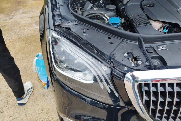 Used Mercedes-Benz S-Class 2014 S 320 L Business Model Right Front Headlight