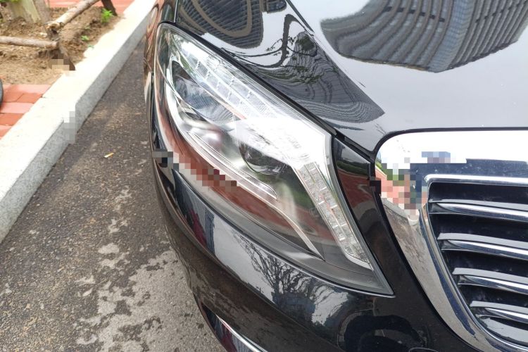 Used Mercedes-Benz S-Class 2014 S 400 L Prestige Edition Right Front Headlight