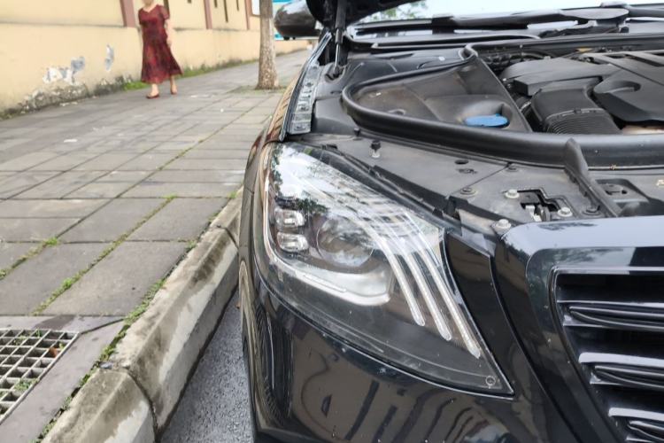 Used Mercedes-Benz S-Class 2014 S 320 L Business Model Right Front Headlight