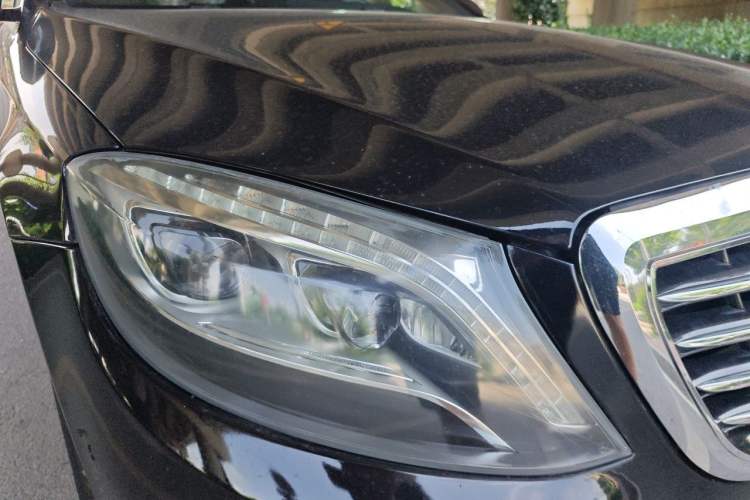 Used Mercedes-Benz S-Class 2014 S 400 L Prestige Edition Right Front Headlight