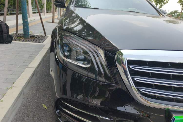 Used Mercedes-Benz S-Class 2014 S 320 L Business Model Right Front Headlight