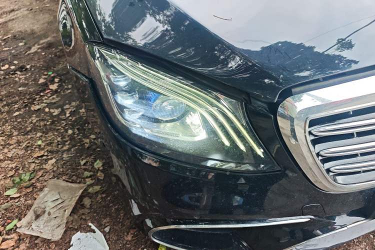 Used Mercedes-Benz S-Class 2014 S 400 L Prestige Edition Right Front Headlight