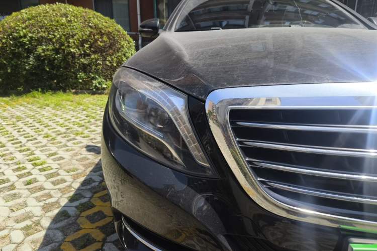 Used Mercedes-Benz S-Class 2014 S 400 L HYBRID Right Front Headlight