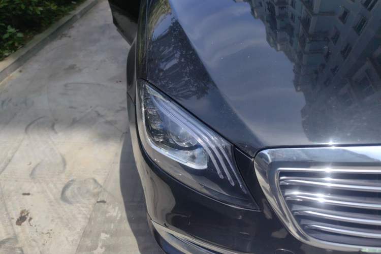 Used Mercedes-Benz S-Class 2014 S 400 L Prestige Edition Right Front Headlight