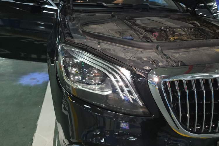 Used Mercedes-Benz S-Class 2014 S 400 L HYBRID Right Front Headlight