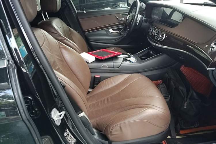 Used Mercedes-Benz S-Class 2014 S 320 L Business Model Right Front Seat