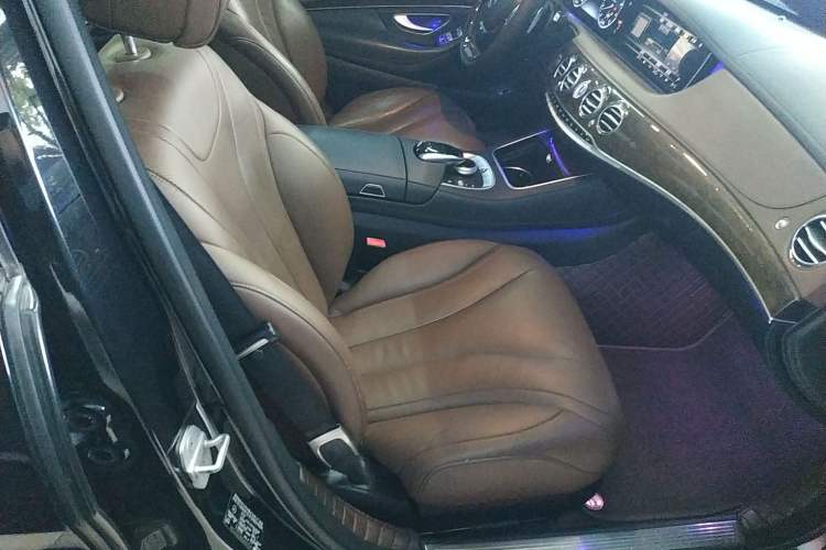Used Mercedes-Benz S-Class 2014 S 320 L Business Model Right Front Seat