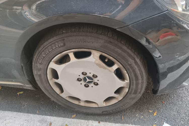 Used Mercedes-Benz S-Class 2014 S 320 L Business Model Right Front Wheel Hub