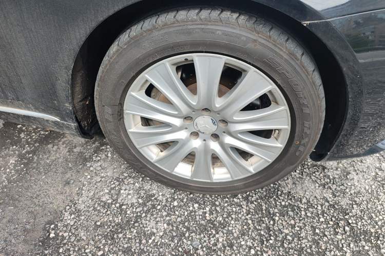 Used Mercedes-Benz S-Class 2014 S 320 L Business Model Right Front Wheel Hub