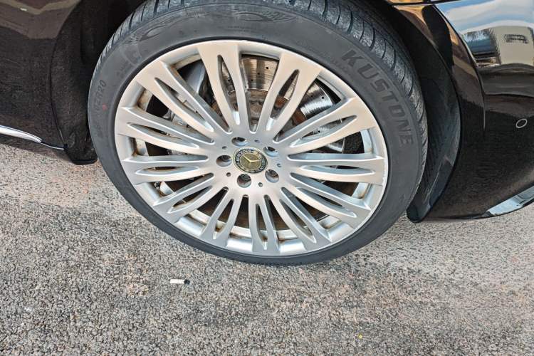 Used Mercedes-Benz S-Class 2014 S 600 L Right Front Wheel Hub