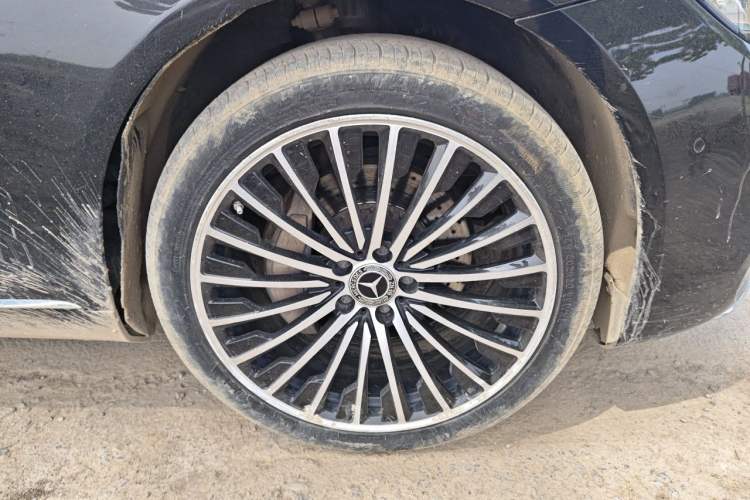 Used Mercedes-Benz S-Class 2014 S 320 L Business Model Right Front Wheel Hub