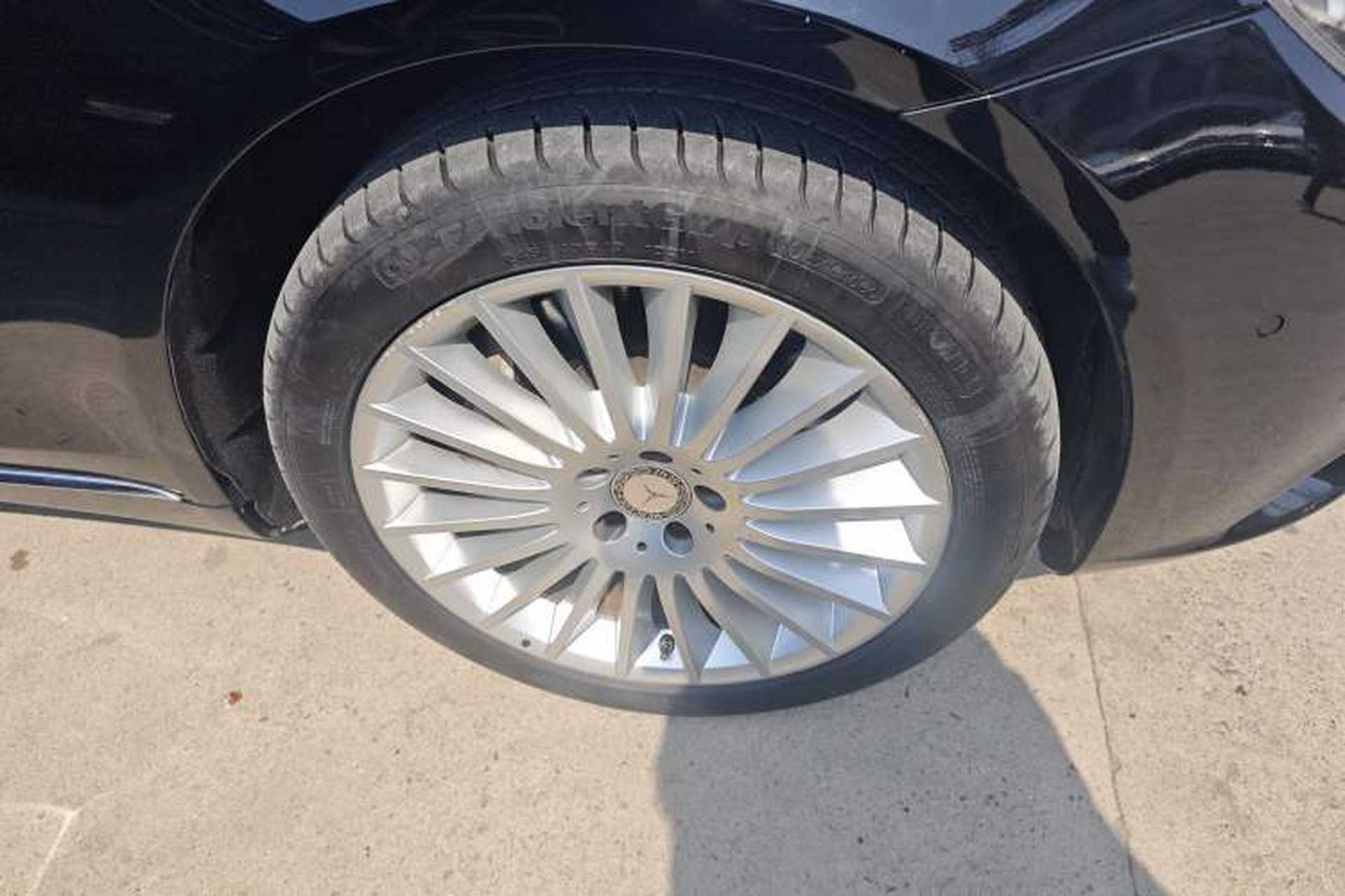 Used Mercedes-Benz S-Class 2014 S 500 L 4MATIC Right Front Wheel Hub