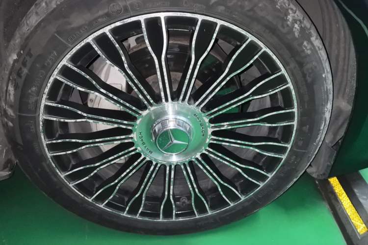 Used Mercedes-Benz S-Class 2014 S 320 L Business Model Right Front Wheel Hub