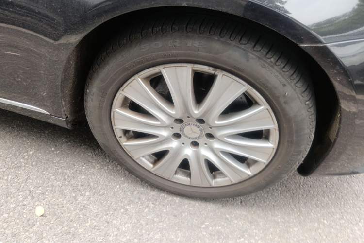 Used Mercedes-Benz S-Class 2014 S 320 L Business Model Right Front Wheel Hub